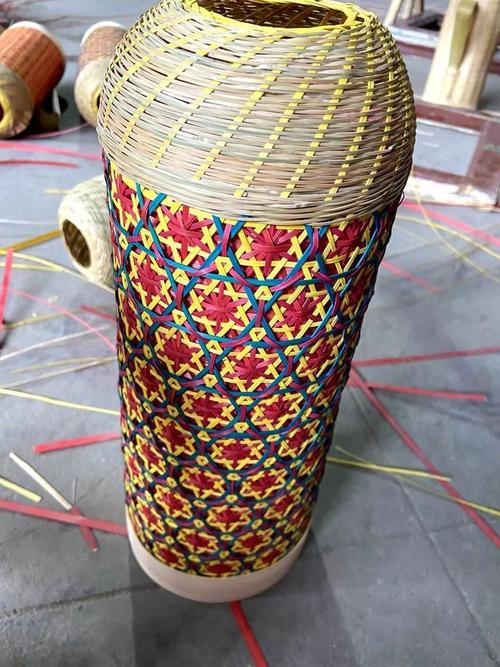 新中国成立后,这里的竹编产业发展迎来黄金时期,大量竹编产品远销欧美
