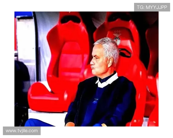 佛罗伦萨九轮不胜高层考虑换帅莫塔德罗西内斯塔成热门人选