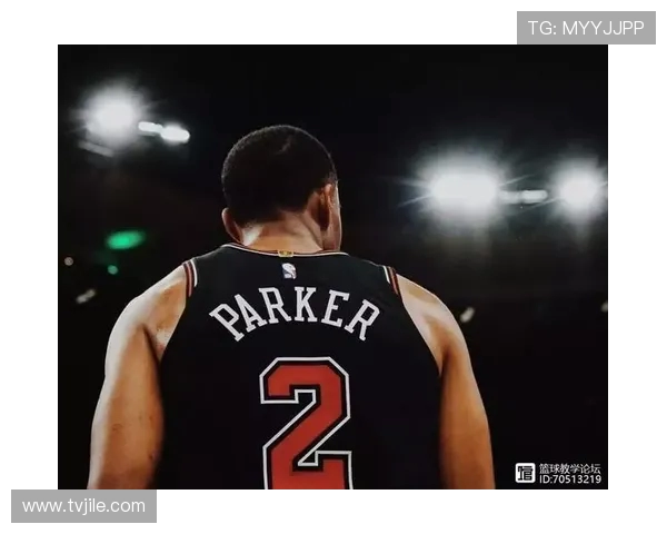 罗伯逊关键三分定胜局布拉德利展现非凡天赋引全场震撼